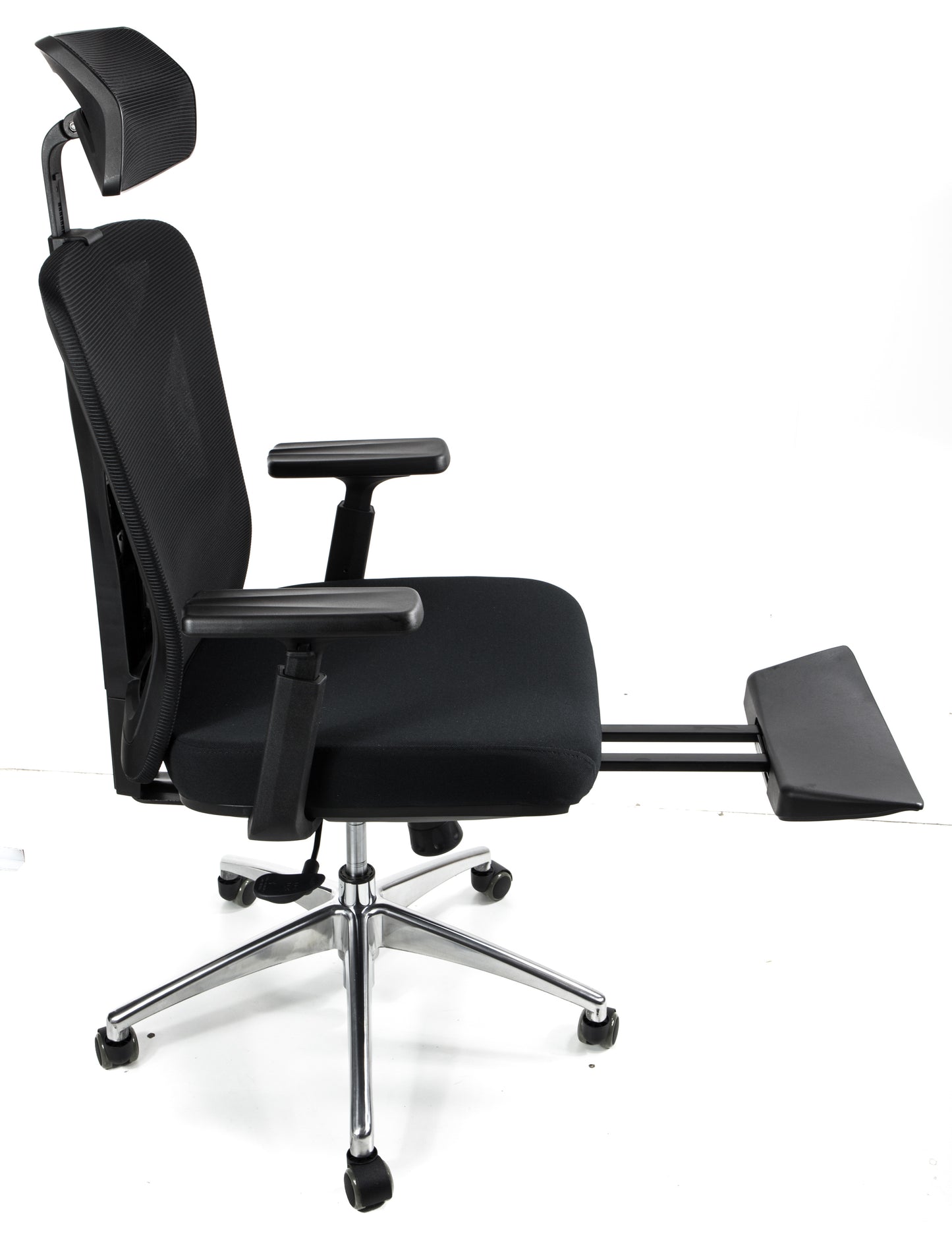 Scaun de birou Rotativ idealSTORE Vito Elite Plus Collection, Echipat cu spuma confortabila, Spate respirabil, Cotiere 3D reglabile, Baza din aluminiu, Posibilitatea inclinarii spatarului pana la 130 , Suport pentru picioare retractabil, Maxim 130 kg