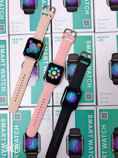 Ceas Smartwatch Pro Detail idealStore, Ecran Curbat 1.54 inch, Rezistent la Apa, Compatibil iOS si Android, Apel Vocal, Ritm Cardiac Complet, Monitorizarea Somnului, Sport, Auriu