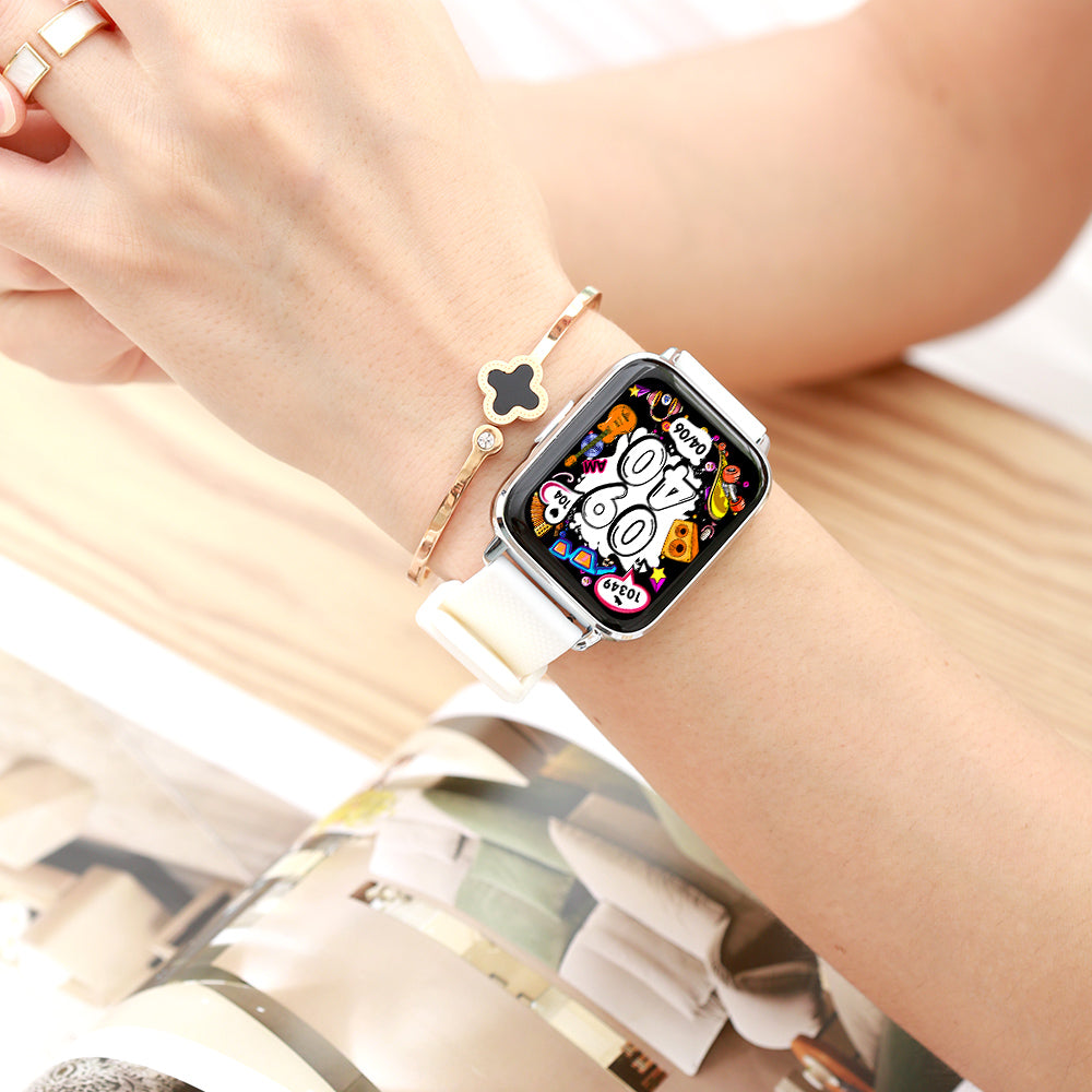 Smartwatch idealStore UpBest23, Apel Bluetooth, Difuzor si Microfon Incorporat, Asistent Vocal, NFC, Multi-Sport, Monitor Cardio si Oxigen, Termometru, Display HD, Sticla Curbata, Blocare cu parola, Baterie 200mah, culoare Alb