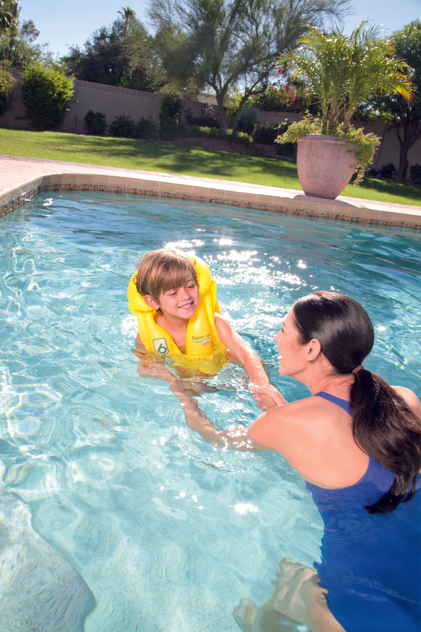 Vesta inot pentru copii, Bestway, cu 2 catarame reglabile pentru eliberare rapida si guler gonflabil