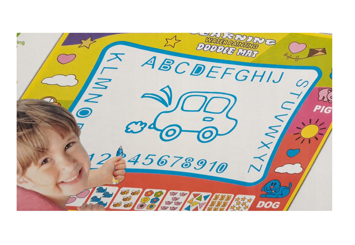 Covoras creativ pentru pictura idealSTORE Magic Water Paint, Dimensiuni 80 x 60 cm, Confectionat dintr-o panza de ulei, Sustine dezvoltarea creativitatii, invata precizia si sporeste imaginatia