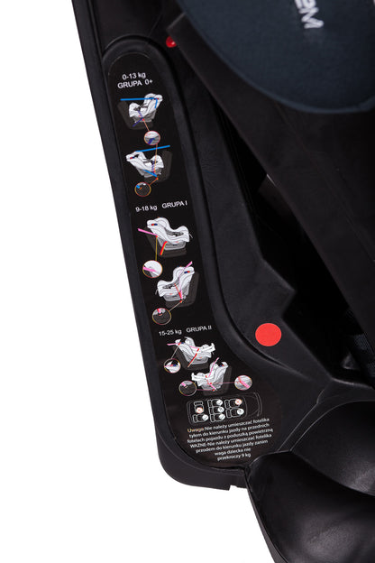 Scaun auto Profesional BABY JOLIE PORTO IDL GRAY COLLECTION, 0-25 Kg, Dimensiuni 74 x 38 x 45 cm, Echipat cu centura de siguranta cu prindere in 5 puncte, SPS- sistem de protectie la impact lateral, 3 pozitii de inclinare a scaunului, Culoare-Gri