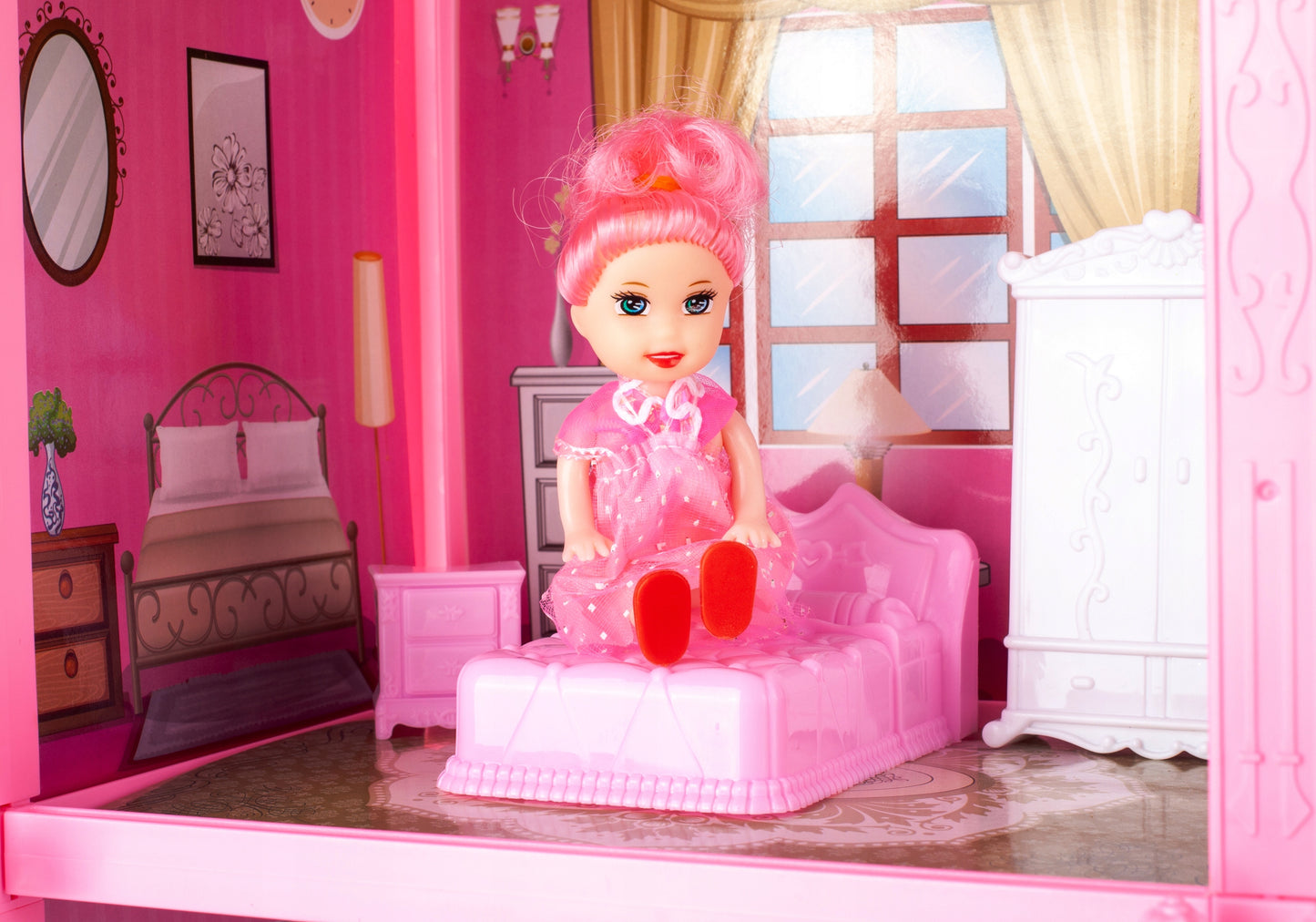 Casuta de Papusi cu Mobilier Dream House idealSTORE, Dimensiuni 46 x 60 x 17 cm, Include 5 camere, Terasa cu Umbrela, 13 Accesorii specifice casei, O Papusa Jucausa, Toate intr-un decor de poveste, Constructie Solida