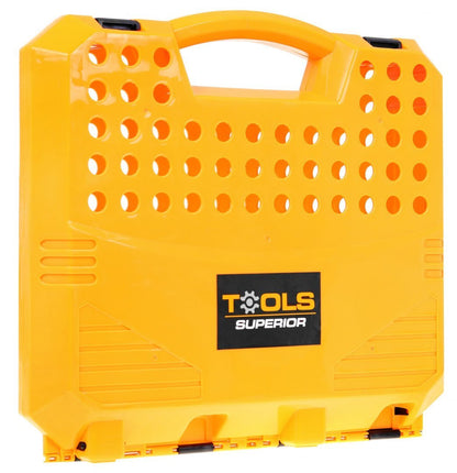 Banc de lucru pentru copii cu diferte scule