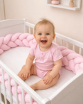 Protectie Laterala pentru Patut Bumper Rico idealSTORE, Lungime 3 m, Material moale, Placut la atingere, Protejeaza impotriva curentilor de aer si a loviturilor, Antialergic, Roz