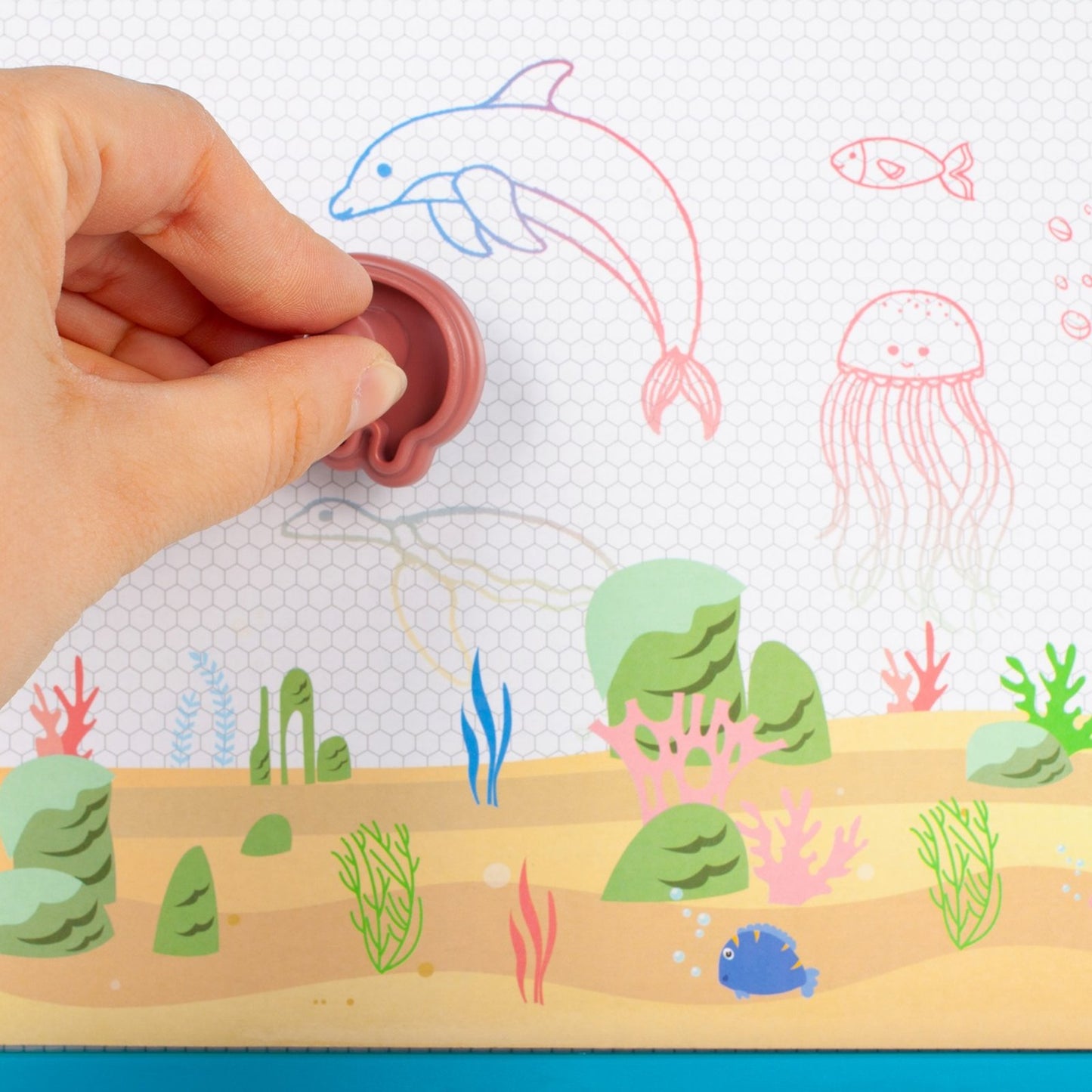 Tablita magnetica copii Funny Fish cu stampile si suprafata de desen
